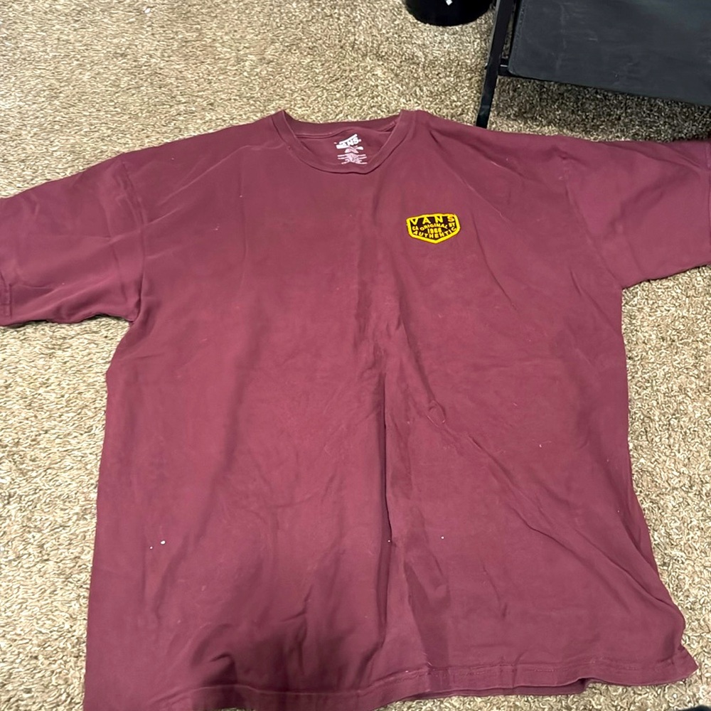 Maroon Vans Short-Sleeve Tee-Shirt with Patch XXL - Perfect Condition, Like New